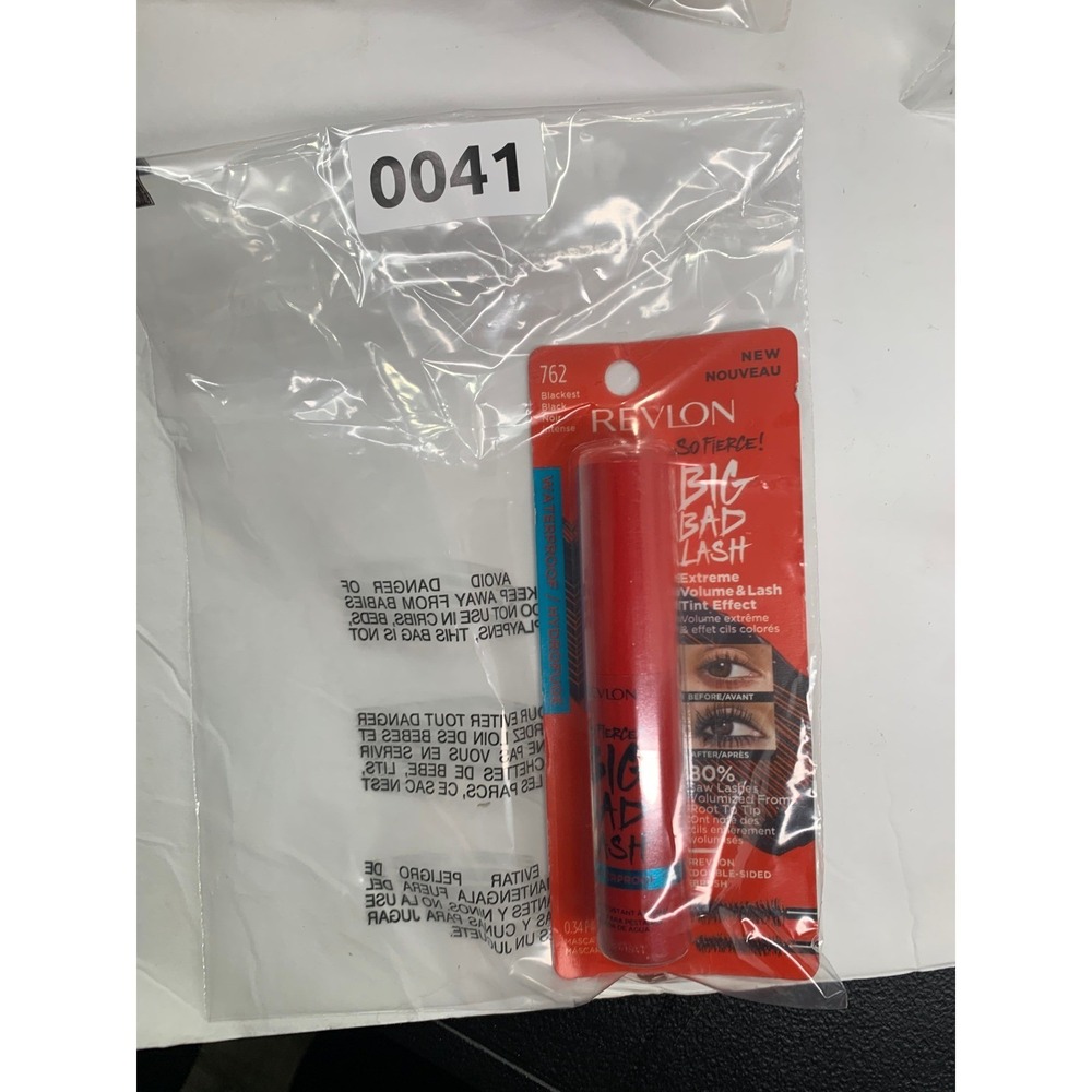 Revlon So Fierce Big Bad Lash Waterproof Mascara Blackest Black 762 NEW - Picture 3 of 3